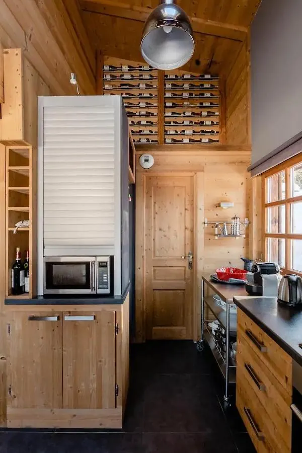 Alpine Chalet Villa Megeve 0*,